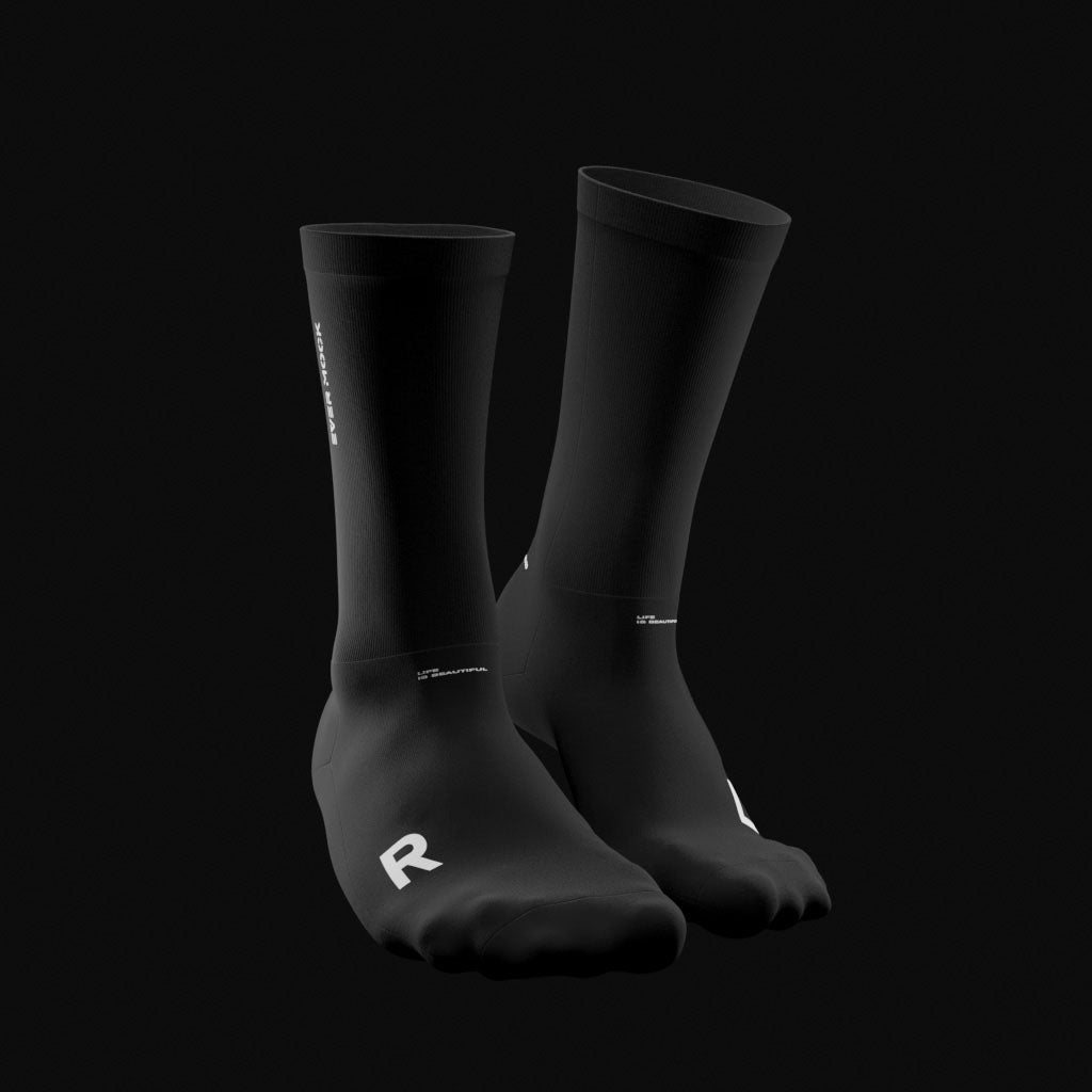 3D Socks Oversized Mockup Blender Animation Rotating 360 Design Video Clothing Brand T Shirt Business DTF DTG Screen Printing Fashion Streetwear Embroidery Cotton Ultra Hyper Realistic Tutorial Heat Transfer Marketing Sales ecommerce